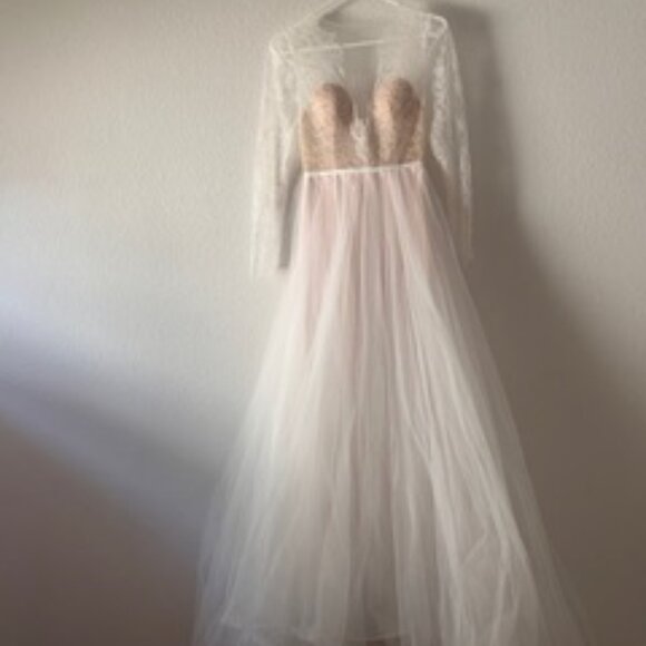 Watters Rutledge BHLDN Wedding Dress - Picture 6 of 11